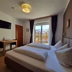 Tulpe Penzion Sankt Kanzian am Klopeiner See