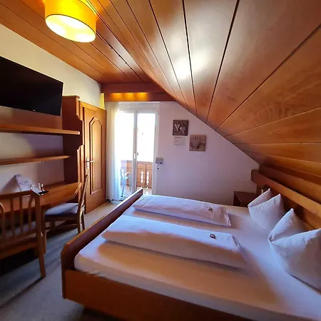 Guest house Tulpe 3*