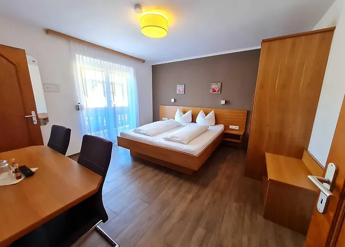 Tulpe Guest house 3*